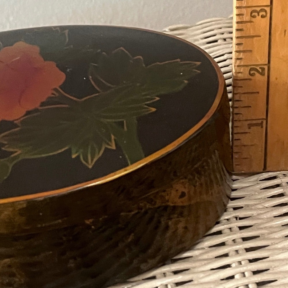 Lacquer Oval Trinket Box Floral Design Hand Painted Dark Academia  Whimsigoth - Picture 9 of 9